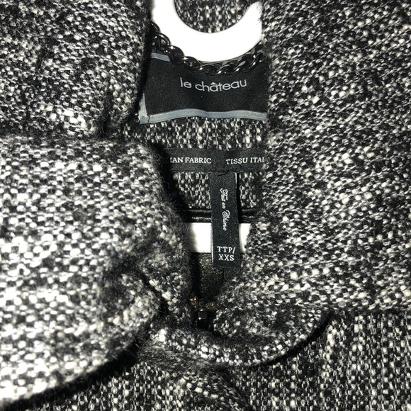 Le Chateau Winter Coat - Picture 2 of 4